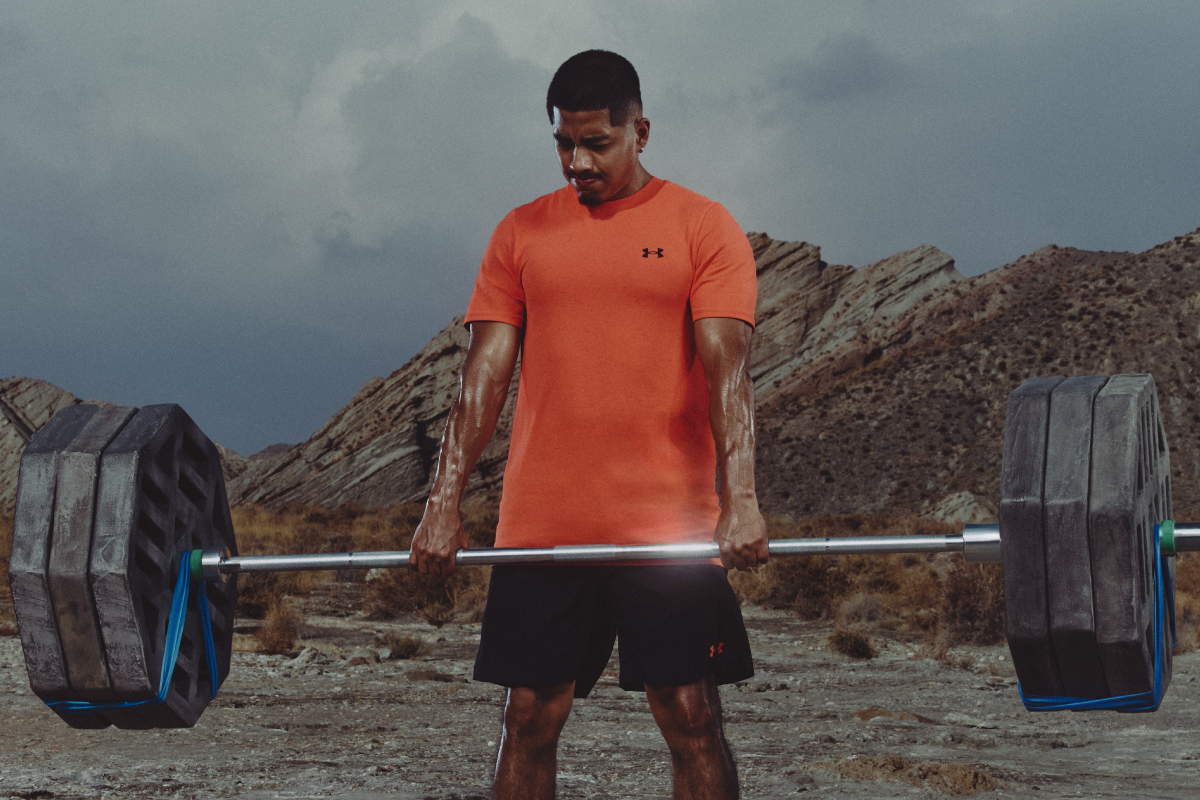 Коя тениска да изберете за тренировка – пълно ръководство за комфорт и производителност