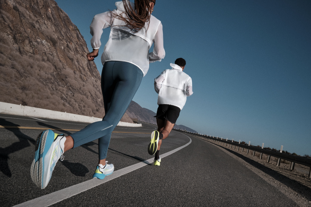 Бягайте по-далеч с UA Velociti Distance