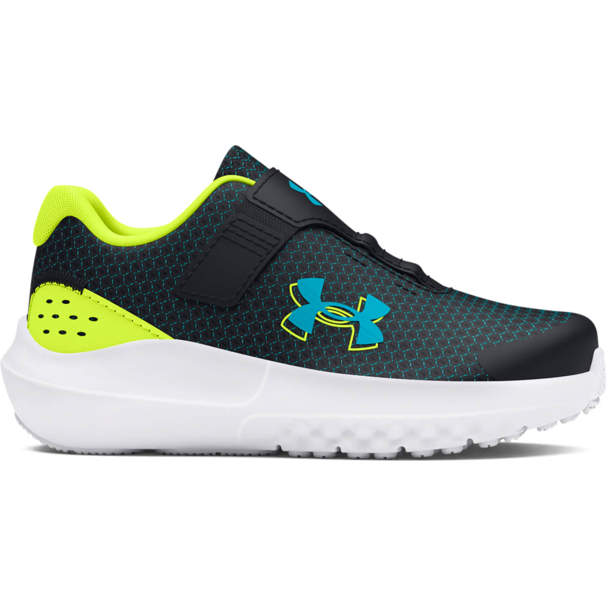 Спортни обувки Момчета BINF SURGE 4 AC Under Armour
