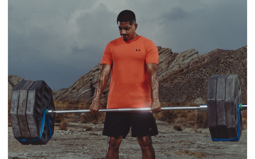 Коя тениска да изберете за тренировка – пълно ръководство за комфорт и производителност