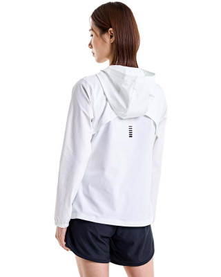 Яке Жени OUTRUN THE STORM JACKET Under Armour 