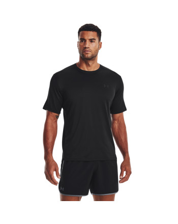 Тениска Мъже TECH VENT SS Under Armour 