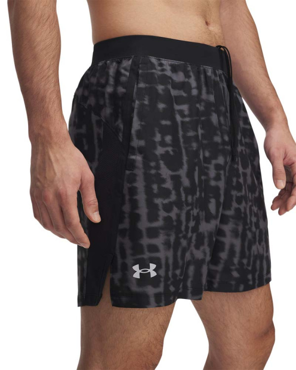 Къси панталони Мъже LAUNCH 7   PRINT SHORTS Under Armour 