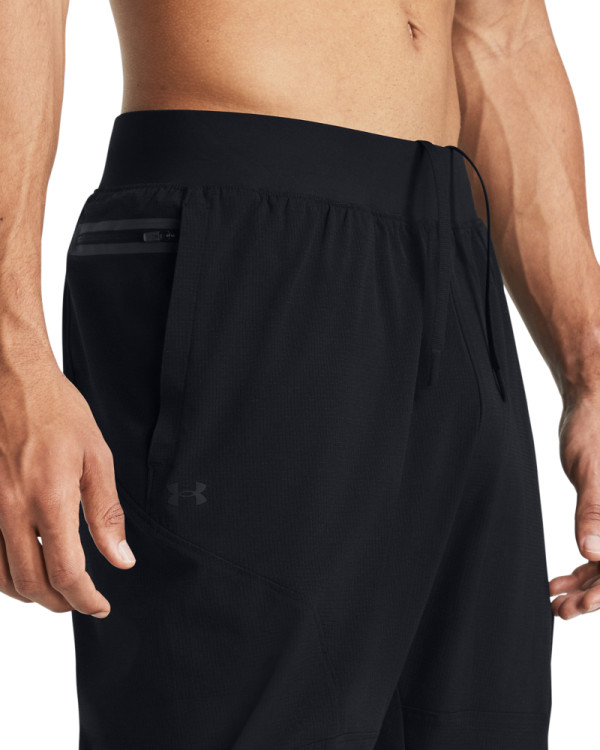 Долнище Мъже UNSTOPPABLE AIRVENT TAPER Under Armour 