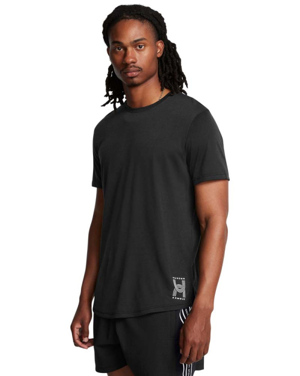 Тениска Мъже RUN ANYWHERE TEE Under Armour 