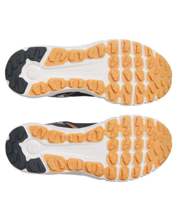 Спортни обувки Мъже SUMMIT TREK SUEDE Under Armour 