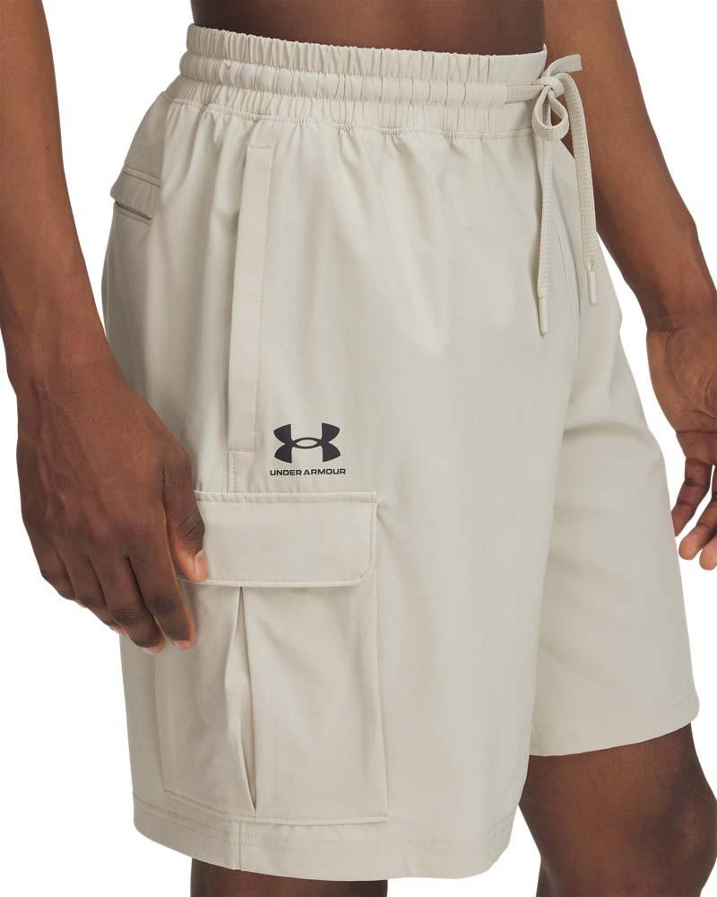Къси панталони Мъже VIBE WOVEN CARGO SHORT Under Armour 