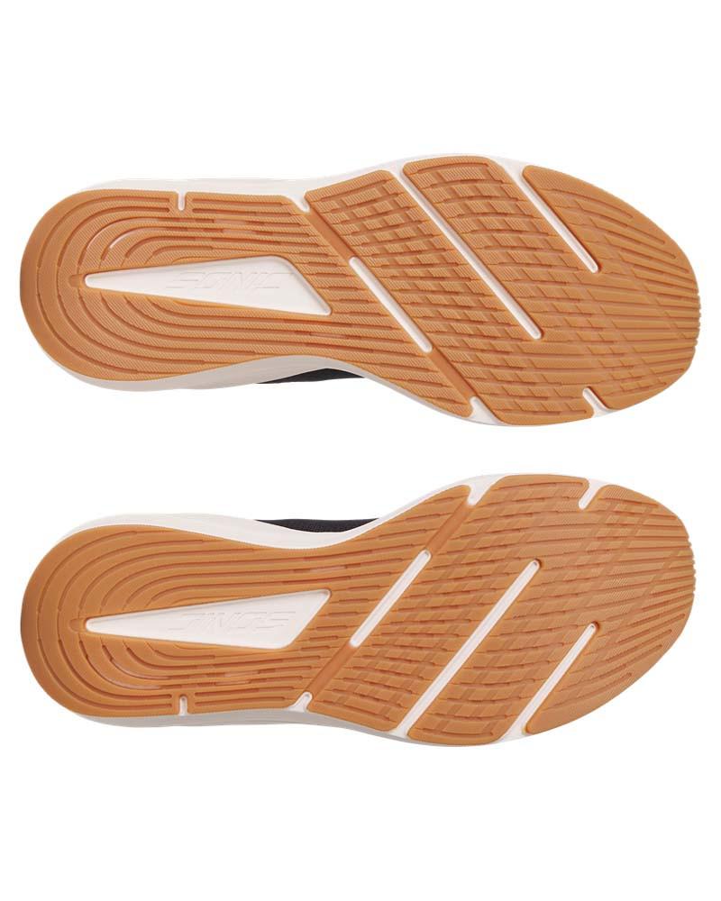 Спортни обувки Мъже SONIC 7 Under Armour 