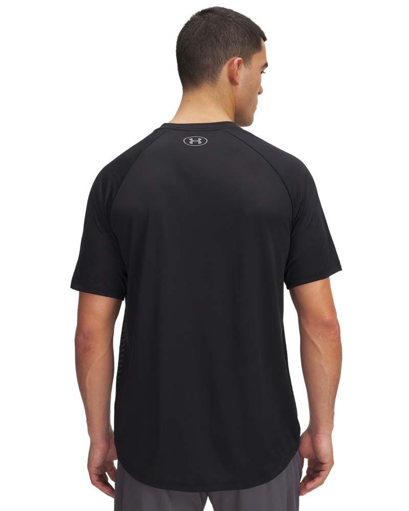 Тениска Мъже TECH FADE SS Under Armour 