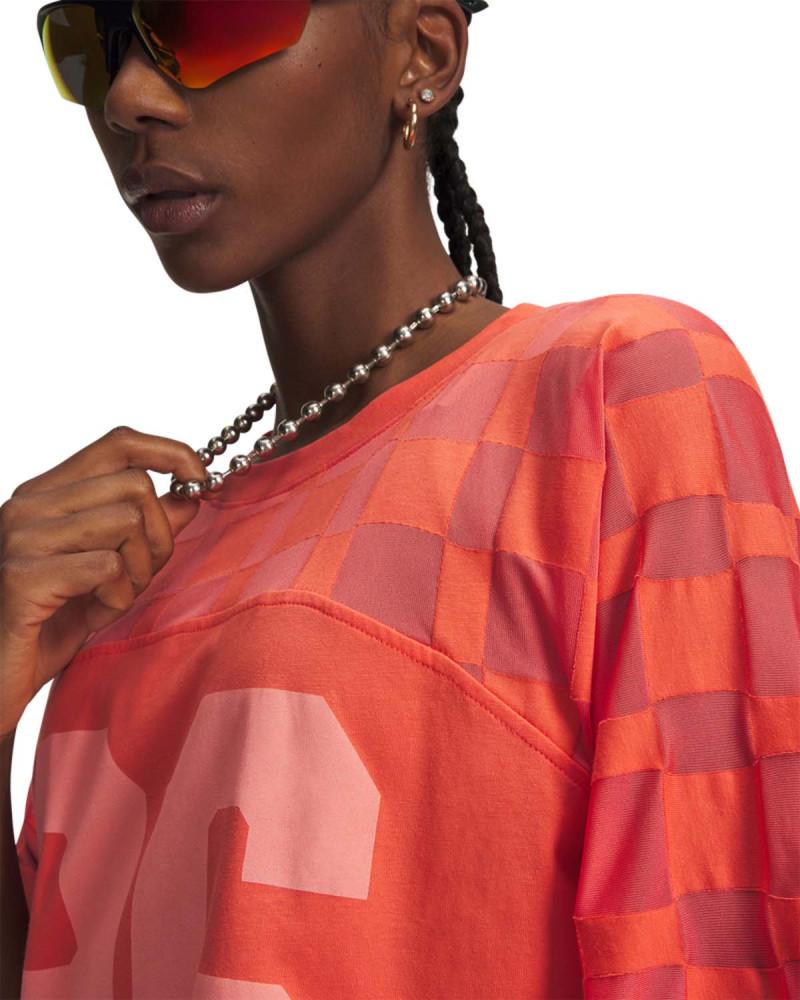 Тениска Жени BURNOUT 96 TEE Under Armour 